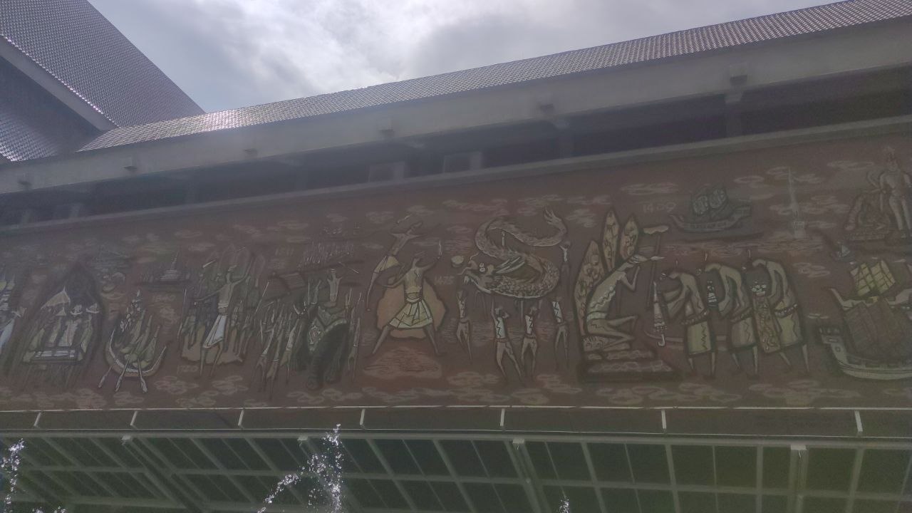 Барельеф — доколониальная Малайзия