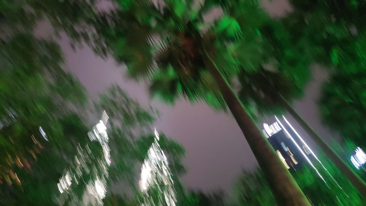 Парк KLCC ночью